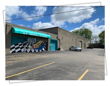323 Exterior of Auto body shop in Dublin / Columbus